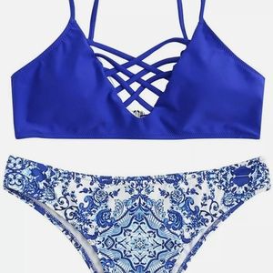 SweatyRocks Criss Cross Blue Floral Bikini